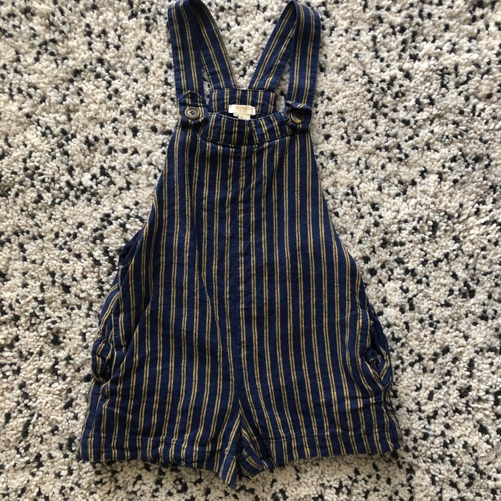 Forever 21 kids shorts jumper